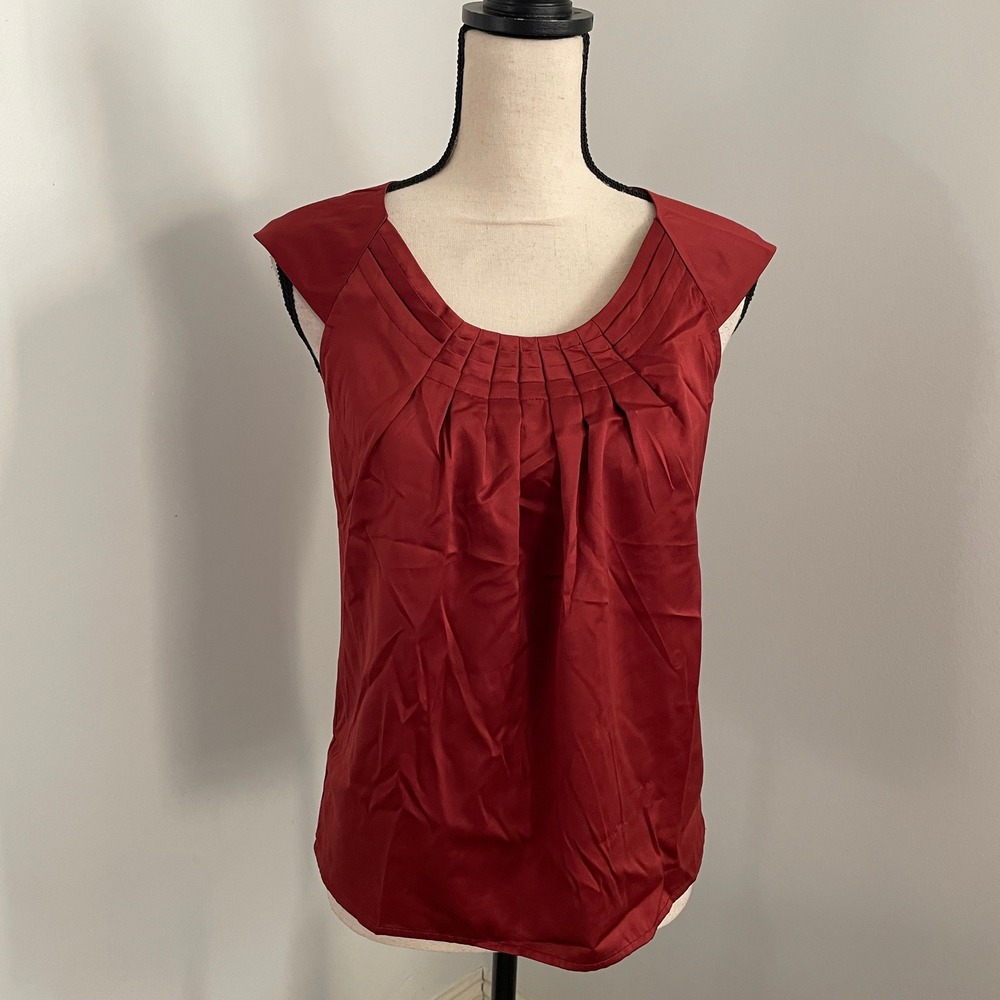 The‎ Limited Satin Pleated Blouse size Small Rust Red Cap Sleeve Business Casual